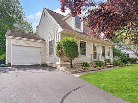 25 Walcott Grn, South Windsor, Ct 06074 in South Windsor, CT