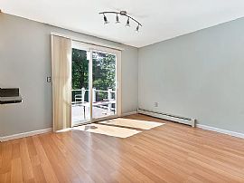 25 Walcott Grn, South Windsor, Ct 06074 in South Windsor, CT (Photo 4 of 12)