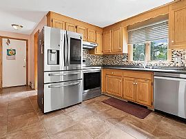 25 Walcott Grn, South Windsor, Ct 06074 in South Windsor, CT (Photo 7 of 12)