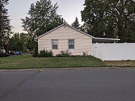 2404 W Kiernan Ave, Spokane, Wa 99205  Home Sweet Home in Spokane, WA (Photo 2 of 8)