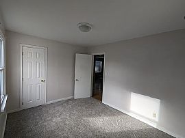 2404 W Kiernan Ave, Spokane, Wa 99205  Home Sweet Home in Spokane, WA (Photo 5 of 8)