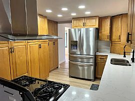 2041 Aberdeen Ave Se, Renton, Wa 98055 Stunning House For Rent in Renton, WA (Photo 4 of 11)