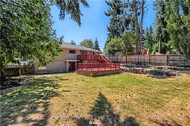 7815 227th Pl Sw, Edmonds, Wa 98026  Comfortable House in Edmonds, WA (Photo 2 of 6)