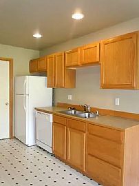 2132 Superior St, Bellingham, Wa 98229  House For Rent in Bellingham, WA (Photo 4 of 8)