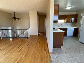 2012 Glendale Ave, Casper, Wy 82601  Lovely House For Rent  in Casper, WY (Photo 5 of 10)