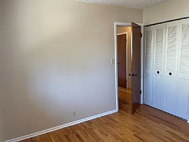 2012 Glendale Ave, Casper, Wy 82601  Lovely House For Rent  in Casper, WY (Photo 8 of 10)