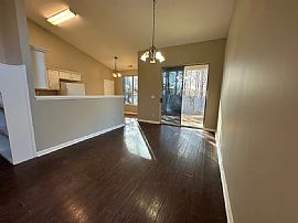 108 Gardenside Dr, Alabaster, Al 35007  Peaceful House For Rent in Alabaster, AL (Photo 4 of 7)