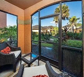 Comfortable 2 Bedroom Home  in Tampa, FL (Photo 7 of 11)