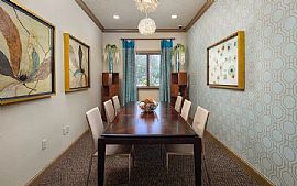 Comfortable 2 Bedroom Home  in Tampa, FL (Photo 8 of 11)