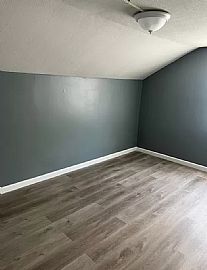 Comfortable 3 Bedroom Home  in Syracuse, NY (Photo 9 of 9)