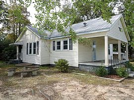 2019 3rd Ave S, Pell City, Al 35128 in Pell City, AL (Photo 2 of 5)