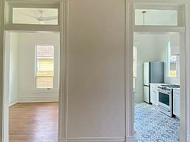 This Is a 3 Bedroom, 1.5 Bathroom, 1402 Square Foot Home in Hou in Houston, TX (Photo 8 of 10)