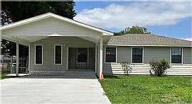 Newly Remodeled 2-Bedroom, 2-Bath with 1-Large Office Study Roo in Houston, TX