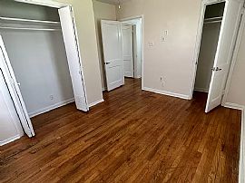 Newly Remodeled 2-Bedroom, 2-Bath with 1-Large Office Study Roo in Houston, TX (Photo 5 of 9)