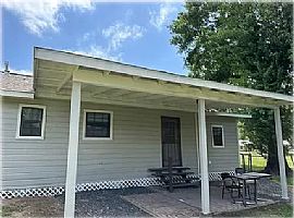 Newly Remodeled 2-Bedroom, 2-Bath with 1-Large Office Study Roo in Houston, TX (Photo 9 of 9)