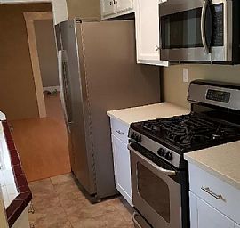 Charming Cottage Located in The Heart of The Historic Houston in Houston, TX (Photo 7 of 10)