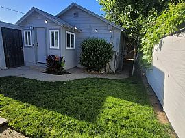 1 Bd 1ba House Furnished and Ready to Go! Mudroom  in Modesto, CA