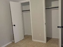 Beautiful Single Family Home in Owasso, OK (Photo 11 of 12)