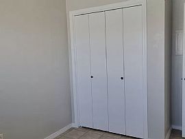 Beautiful Single Family Home in Owasso, OK (Photo 6 of 12)