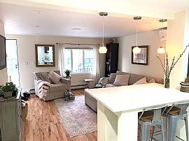 House For Rent  in Staten Island, NY (Photo 4 of 9)