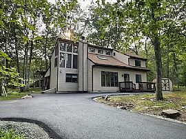 3 Bds in Philadelphia, PA