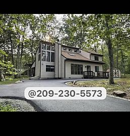 3.Bds in Elk Grove Village, IL