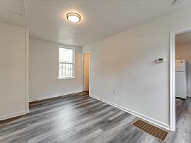 4554 Virginia Ave, Chattanooga, Tn 37409  in Chattanooga, TN (Photo 8 of 8)