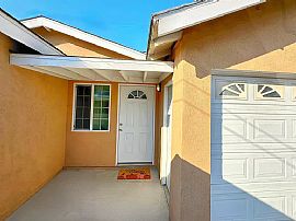 Charming 2bedroom Home in Los Angeles, CA