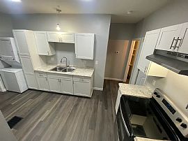 Beautiful 3bd House in Cincinnati, OH (Photo 6 of 11)