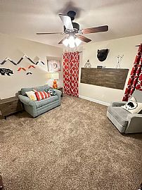 Single Family Home in Midland, TX (Photo 2 of 5)