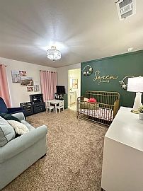 Single Family Home in Midland, TX (Photo 3 of 5)