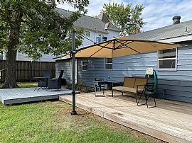 Heights Area Home in Heights, TX (Photo 9 of 12)