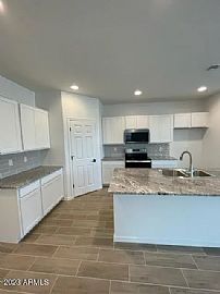 35912 W Santa Monica Ave, Maricopa, Az 85138 in Maricopa, AZ (Photo 8 of 9)