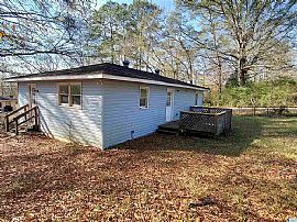 210 Elm St, Springville, Al 35146 in Springville, AL (Photo 9 of 9)