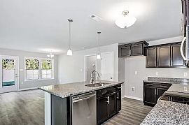 144 Beaver Brook Pl, Toney, Al 35773 in Toney, AL (Photo 5 of 9)