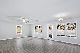 144 Beaver Brook Pl, Toney, Al 35773 in Toney, AL (Photo 6 of 9)