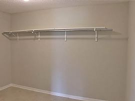 5801 Hyde Park Dr, Montgomery, Al 36117 in Montgomery, AL (Photo 4 of 12)