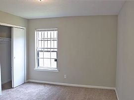 5801 Hyde Park Dr, Montgomery, Al 36117 in Montgomery, AL (Photo 7 of 12)