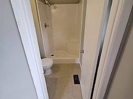 434 15th Ter Nw, Birmingham, Al 35215 in Birmingham, AL (Photo 8 of 11)