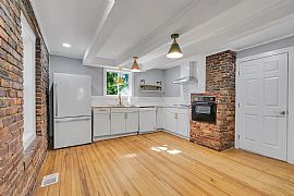 Good 2bedroom 1.5bathroom in Greenville, SC (Photo 4 of 12)