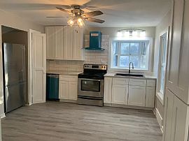 110 Evergreen St, Village of Dousman, Wi 53118 in Dousman, WI (Photo 2 of 9)