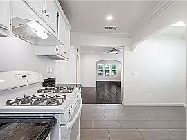 Affordable 2bedroom and 1bathroom in Santa Ana, CA (Photo 7 of 12)