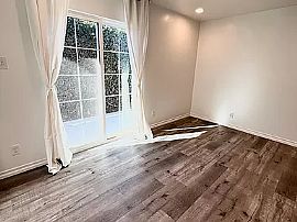 Affordable 1bedroom and 1bathroom in Cypress, CA (Photo 3 of 12)