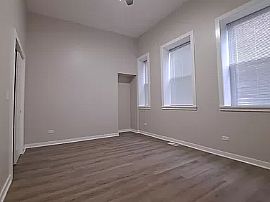 Affordable 2bedroom and 1bathroom in Chicago, IL (Photo 8 of 12)
