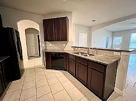 Affordable 3bedroom and 2bathroom in San Antonio, TX (Photo 12 of 12)