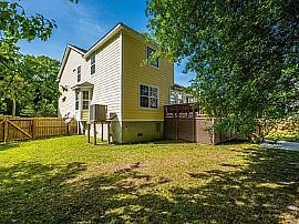 Affordable 3bedroom and 2.5bathroom in Charleston, SC (Photo 12 of 12)