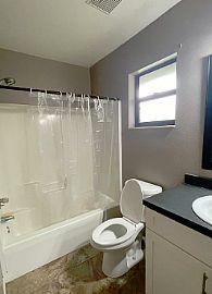 Standard 3beds 2baths Family House in Lakeland, FL (Photo 6 of 10)