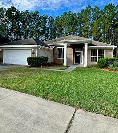 Charming 3 Bedroom Home in Jacksonville, FL