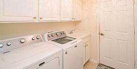  Beautifully Decorated 3 Bed 2 Bath Single Family Home  in Naples, FL (Photo 8 of 9)