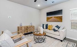 New Charming 3 Bedroom 2 Bathroomshome in Katy, TX (Photo 3 of 7)